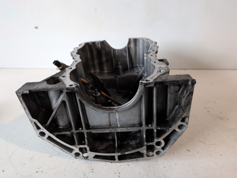 Recambio de carter para renault kangoo ii (f/kw0) k9k636 referencia OEM IAM 8200318813  