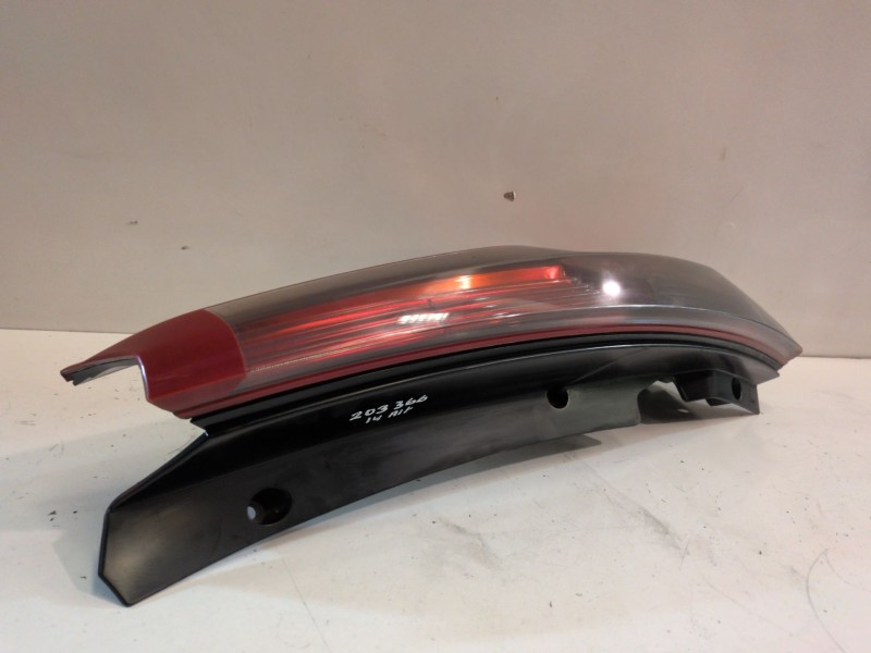 Recambio de piloto trasero derecho para citroen grand c4 picasso 9hz referencia OEM IAM   