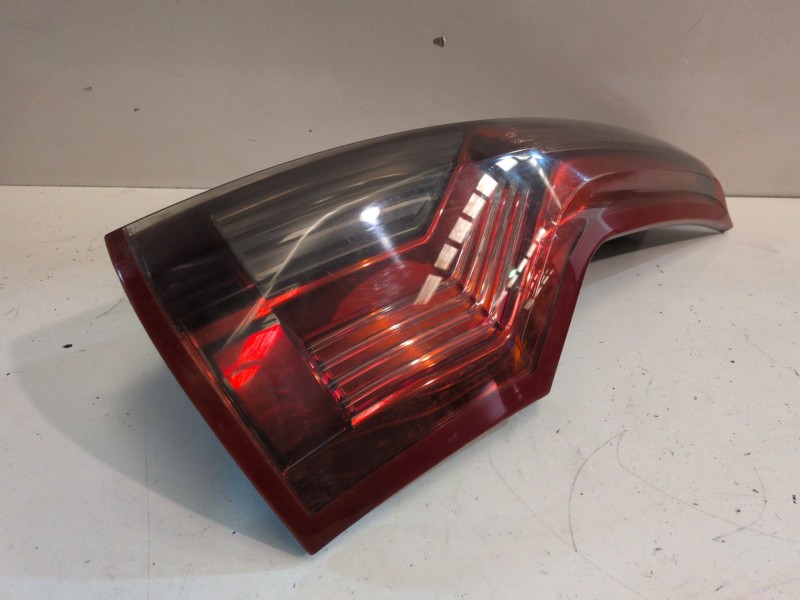 Recambio de piloto trasero derecho para citroen grand c4 picasso 9hz referencia OEM IAM   
