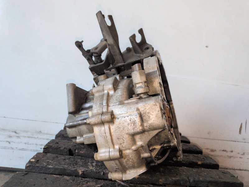 Recambio de caja cambios para honda civic berlina 3 puertas (ep) 4ee2 referencia OEM IAM   