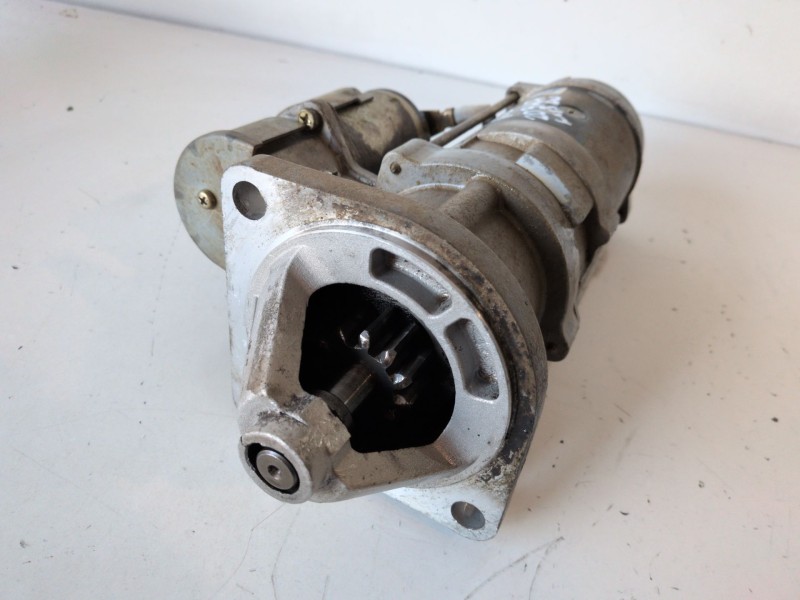 Recambio de motor arranque para nissan patrol (k/w 160) sd33 referencia OEM IAM STR7149  