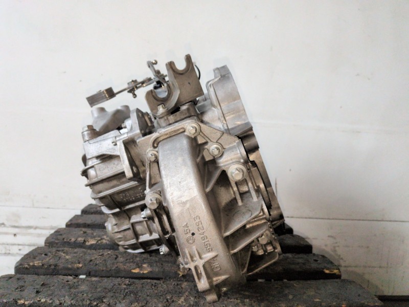 Recambio de caja cambios para opel astra j berlina 5p a17dts referencia OEM IAM M32  