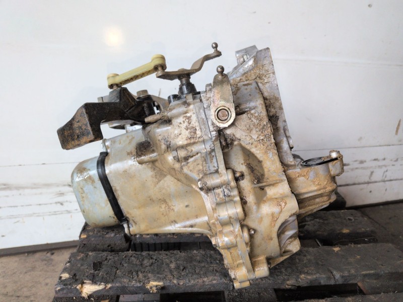 Recambio de caja cambios para citroen c3 pluriel 8hx referencia OEM IAM 20CQ03  