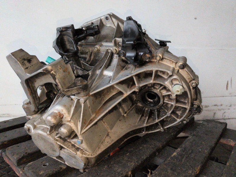 Recambio de caja cambios para renault megane iii sport tourer k9k836 referencia OEM IAM TL4063  