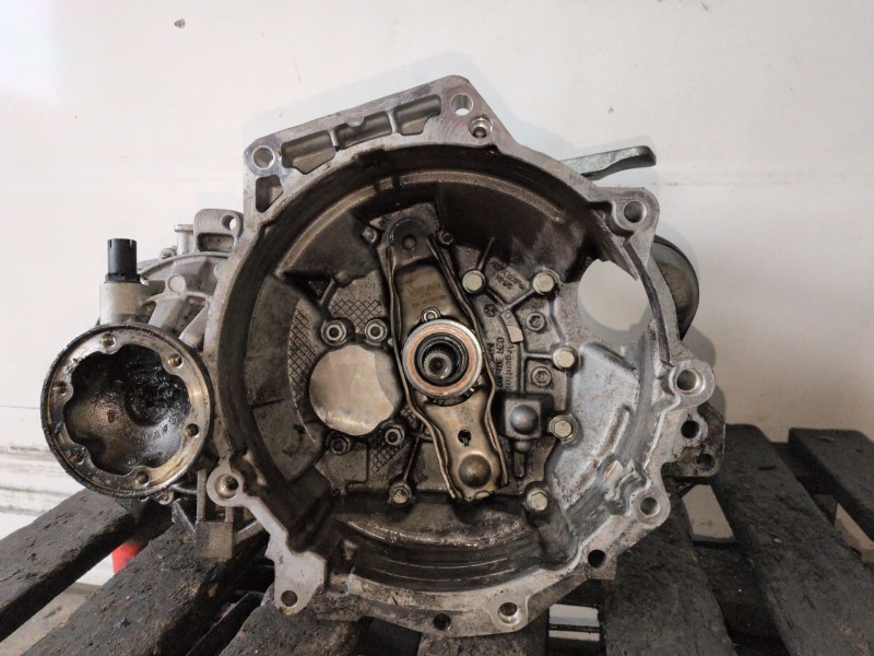 Recambio de caja cambios para seat ibiza berlina (6j5) cfwa referencia OEM IAM MZK  