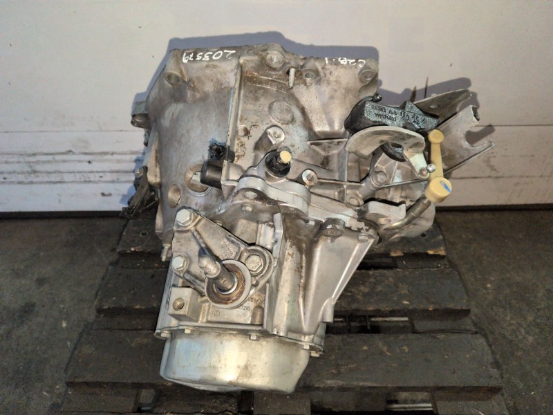Recambio de caja cambios para peugeot 308 5fw referencia OEM IAM 20DP42  