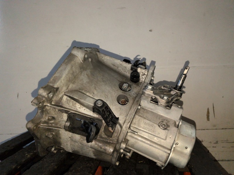 Recambio de caja cambios para peugeot 308 5fw referencia OEM IAM 20DP42  