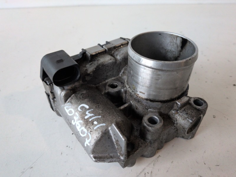 Recambio de caja mariposa para renault espace iv (jk0) m9r740 referencia OEM IAM 8200330810G  
