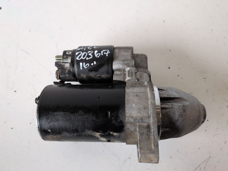 Recambio de motor arranque para mercedes-benz clase c (bm 203) berlina m271946 referencia OEM IAM 0001107406  