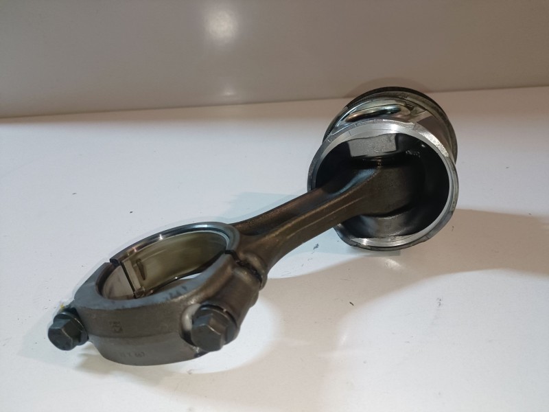 Recambio de piston para peugeot boxer (333/335) furgón techo elevado bat.3450mm f1ce0481d referencia OEM IAM   