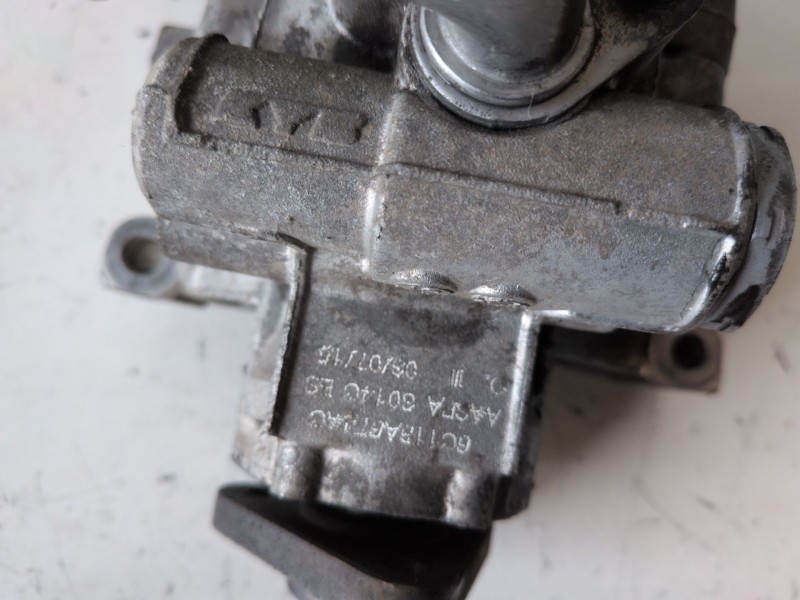 Recambio de bomba direccion para ford transit custom nugget (ttf) cyff referencia OEM IAM 6C11BA674AC  