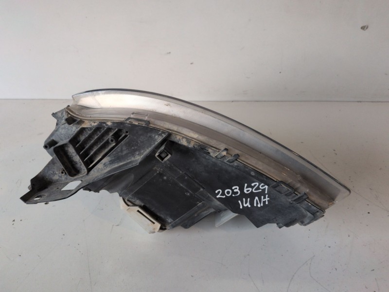 Recambio de faro derecho para opel corsa c z12xep referencia OEM IAM 13237262EU  