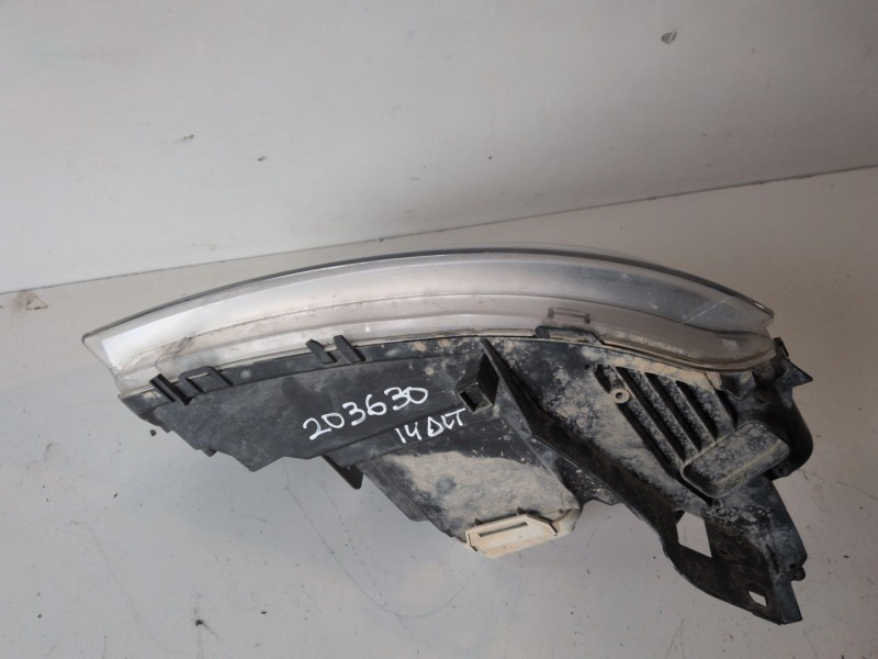 Recambio de faro izquierdo para opel corsa c z12xep referencia OEM IAM 13237263EU  