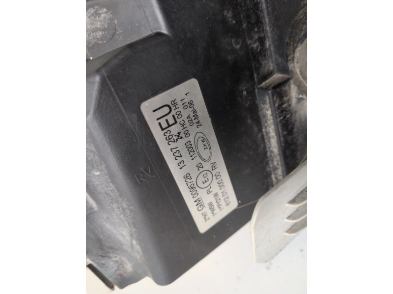 Recambio de faro izquierdo para opel corsa c z12xep referencia OEM IAM 13237263EU  