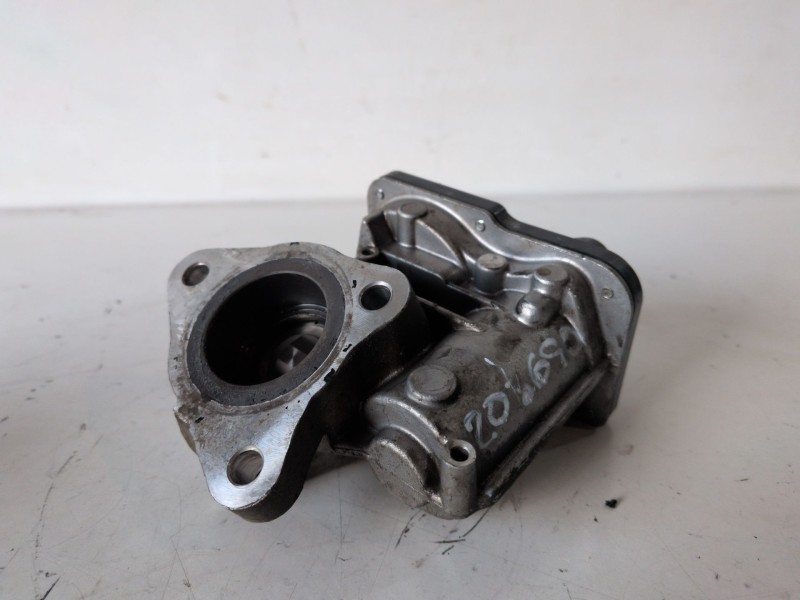 Recambio de valvula egr para renault kangoo ii (f/kw0) k9k608 referencia OEM IAM H8201143495  
