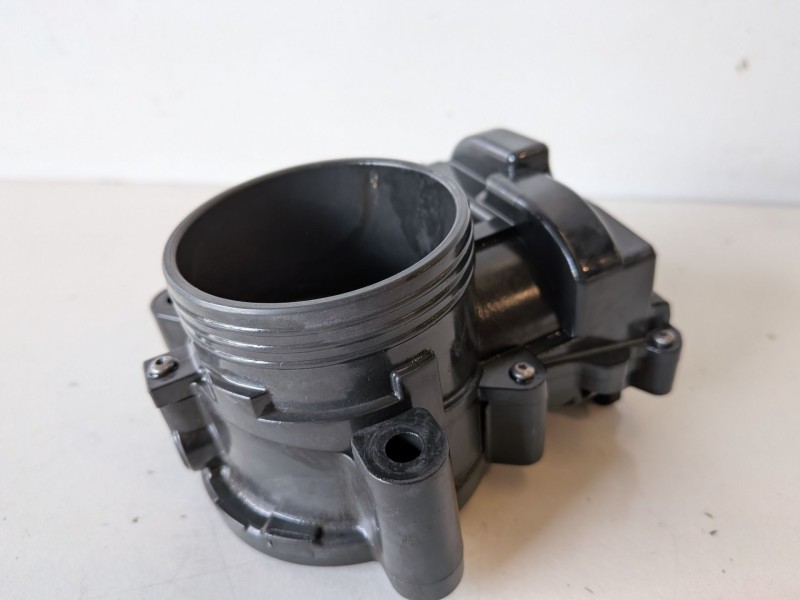 Recambio de caja mariposa para peugeot 308 5fw referencia OEM IAM 75743798001  