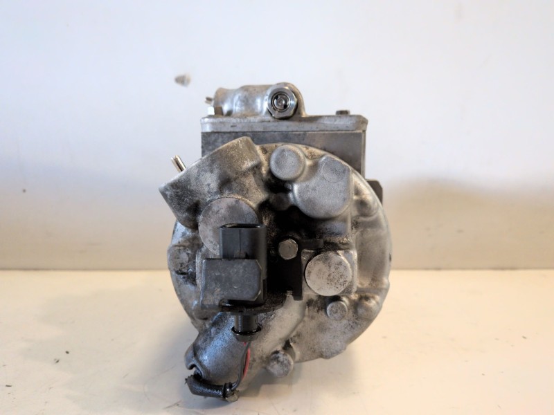 Recambio de compresor aire acondicionado para seat ibiza (6l1) bby referencia OEM IAM 6Q0820803D  