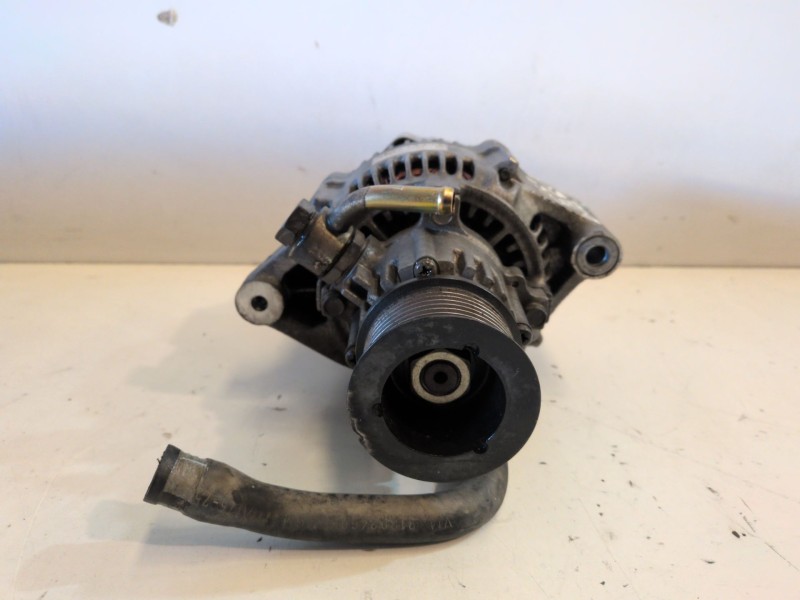 Recambio de alternador para opel frontera a 25td referencia OEM IAM 38522262F  