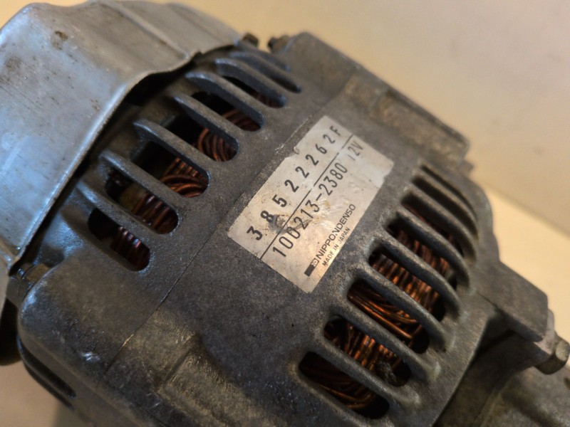 Recambio de alternador para opel frontera a 25td referencia OEM IAM 38522262F  