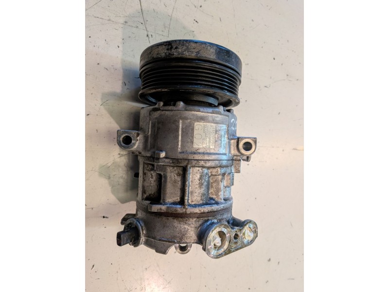 Recambio de compresor aire acondicionado para opel corsa d z14xep referencia OEM IAM 55701200  