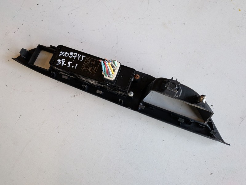 Recambio de mando elevalunas delantero izquierdo para mitsubishi asx (ga0w) 4n13 referencia OEM IAM 8608A207  