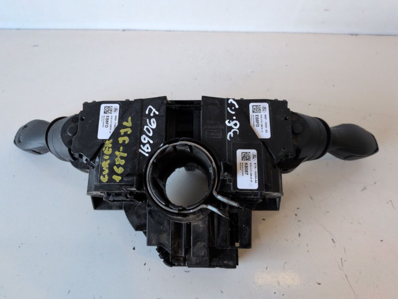 Recambio de mando luces para ford transit courier (c4a) ugcb referencia OEM IAM ET7813N084AA  