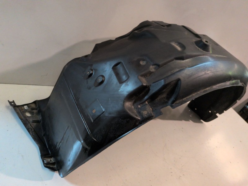 Recambio de paso rueda delantero izquierdo para land rover range rover sport 508ps referencia OEM IAM AH32166563AA  