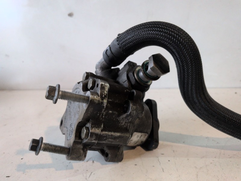 Recambio de bomba direccion para land rover range rover sport 508ps referencia OEM IAM AH323A674AB  