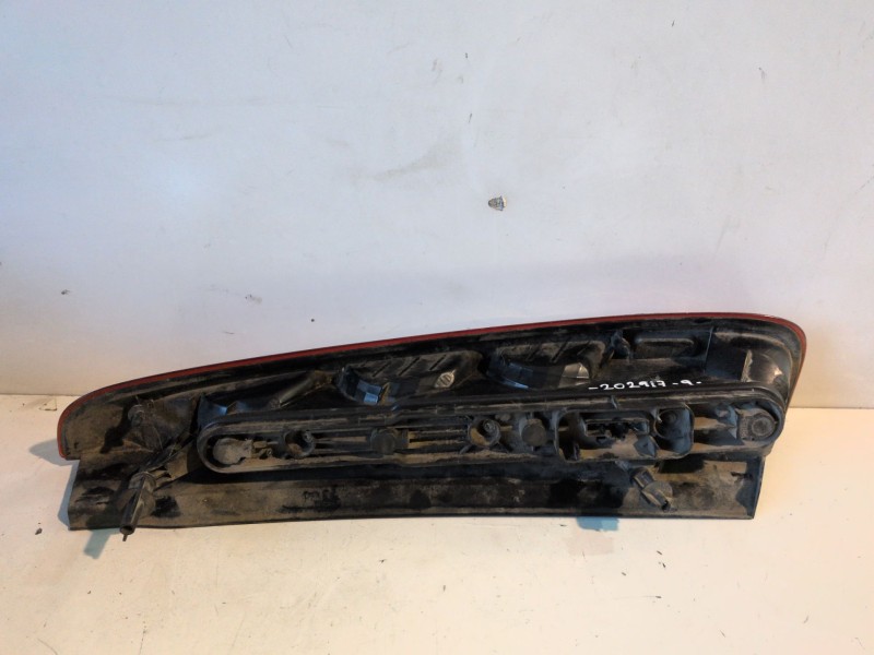 Recambio de piloto trasero izquierdo para ford c-max (cb3)(2007) g6db referencia OEM IAM   
