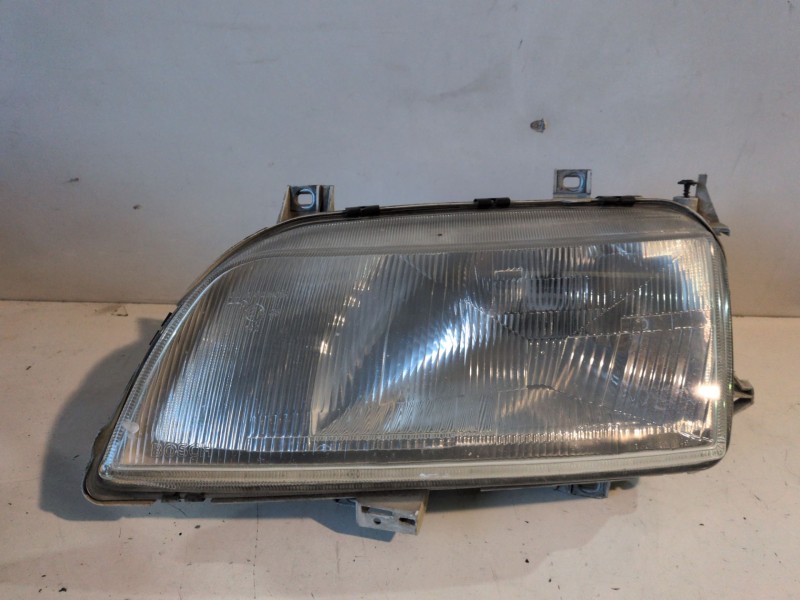 Recambio de faro izquierdo para seat alhambra (7v8) ahu referencia OEM IAM 0301048301  