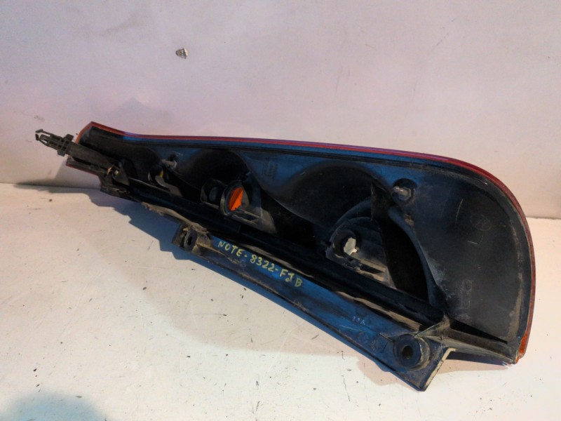 Recambio de piloto trasero izquierdo para nissan note (e11e) k9k referencia OEM IAM   