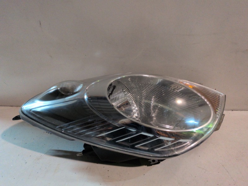 Recambio de faro derecho para nissan note (e11e) k9k referencia OEM IAM   