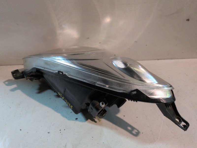 Recambio de faro derecho para nissan note (e11e) k9k referencia OEM IAM   