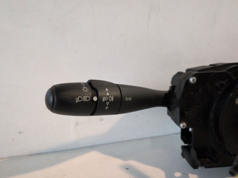 Recambio de mando luces para citroen c3 kfv referencia OEM IAM 96488227XT  