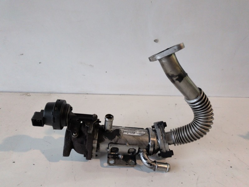 Recambio de enfriador egr para renault trafic ii furgón m9r782 referencia OEM IAM 8200873678  