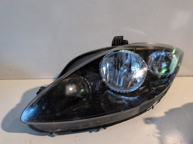 Recambio de faro izquierdo para seat leon (1p1) bxe referencia OEM IAM   