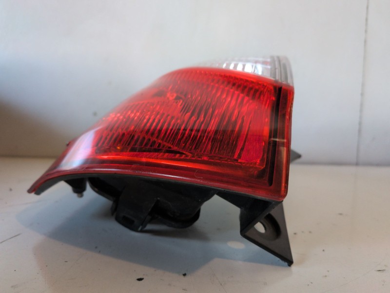 Recambio de piloto trasero izquierdo para nissan qashqai (j10) m9r856 referencia OEM IAM   