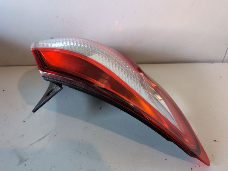 Recambio de piloto trasero izquierdo para nissan qashqai (j10) m9r856 referencia OEM IAM   
