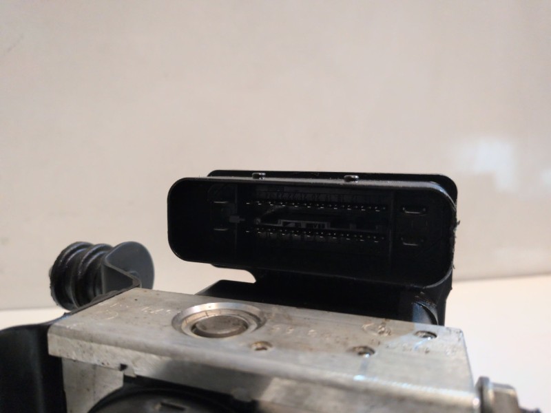Recambio de abs para seat leon (1p1) bxe referencia OEM IAM 1K0614117H  