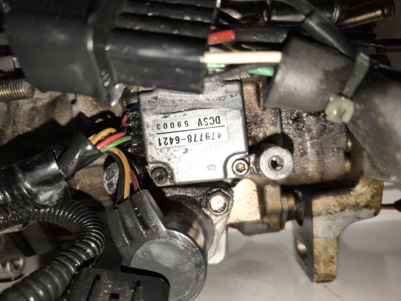 Recambio de bomba inyeccion para mitsubishi montero (v60/v70) 4m41 referencia OEM IAM 4797786421  