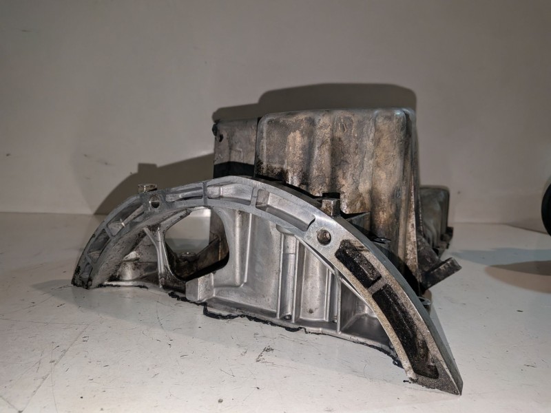 Recambio de carter para chrysler jeep gr.cherokee (wj/wg) 665921 referencia OEM IAM R6650140202  