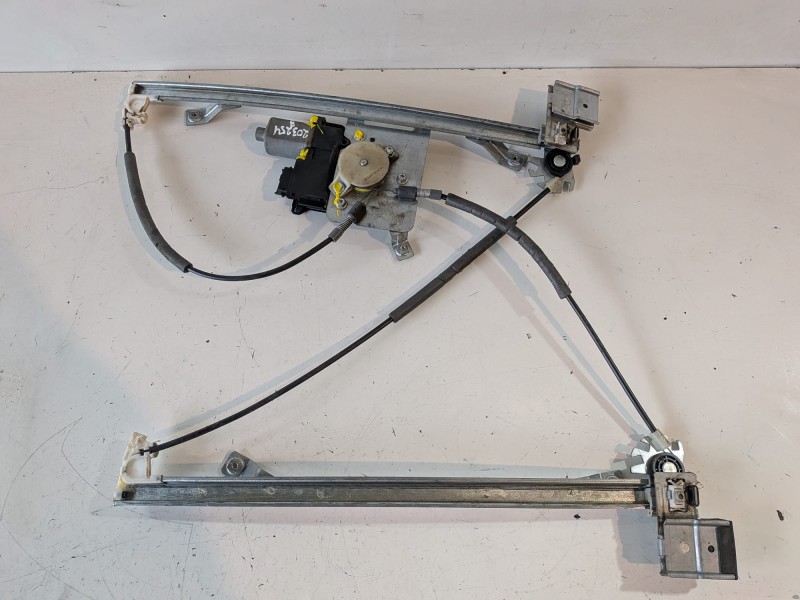 Recambio de elevalunas delantero izquierdo para ssangyong actyon d20dt referencia OEM IAM   