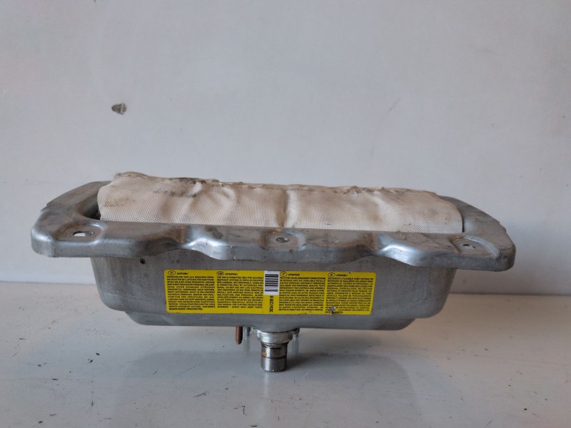 Recambio de airbag delantero derecho para ford fiesta (cb1) tzja referencia OEM IAM 8V51A044H30AB  