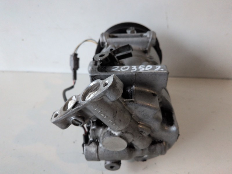 Recambio de compresor aire acondicionado para renault megane iii berlina 5p k9k834 referencia OEM IAM   