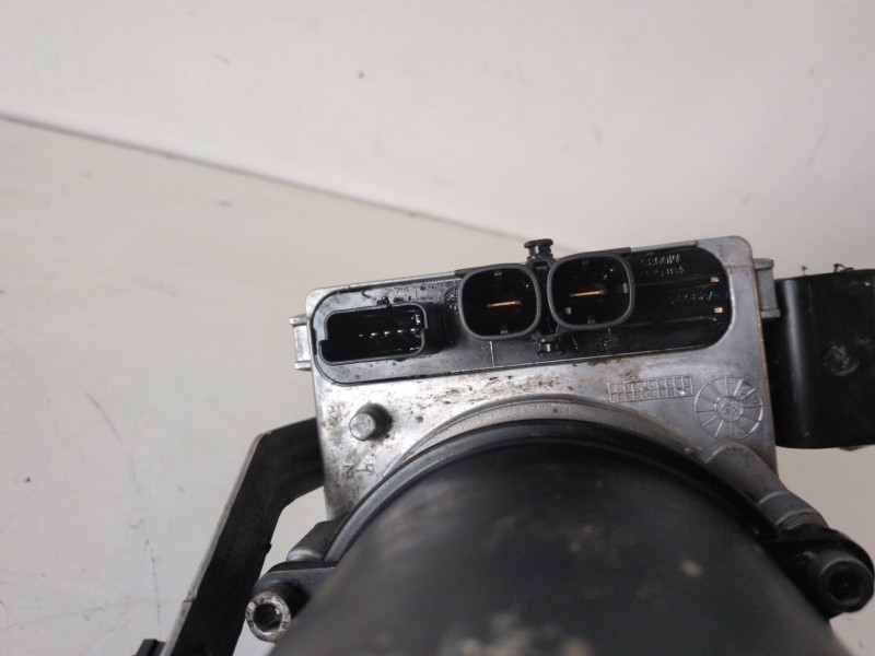 Recambio de bomba direccion para citroen berlingo combi 9h06 referencia OEM IAM 9807201780  