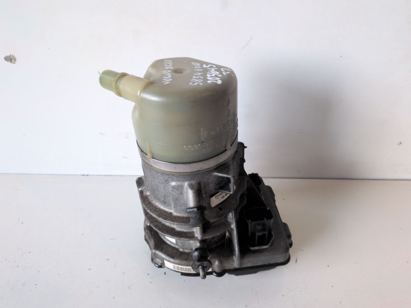 Recambio de bomba direccion para volvo xc60 d5244t10 referencia OEM IAM 6G913K514  
