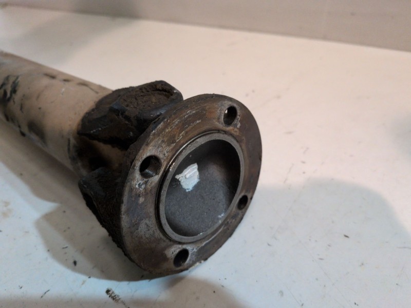 Recambio de transmision central para nissan trade 100 bd30d referencia OEM IAM   