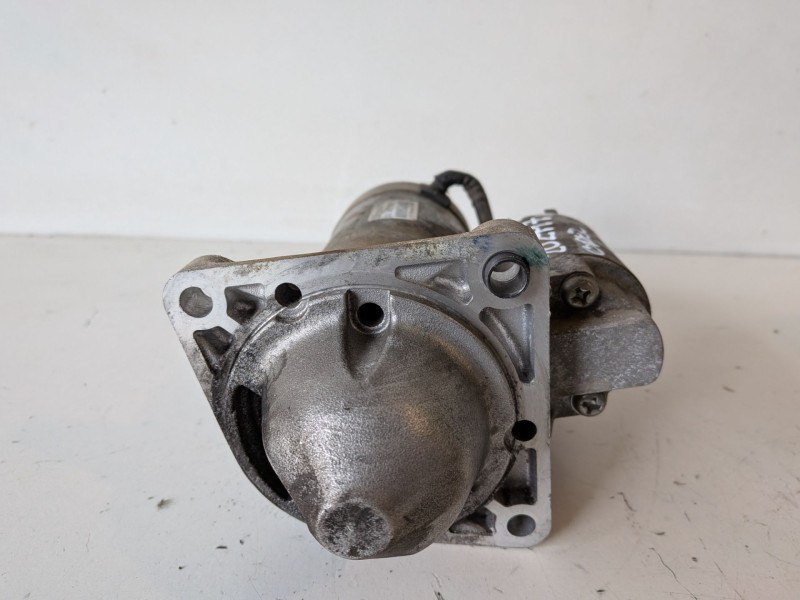 Recambio de motor arranque para opel zafira b z19dt referencia OEM IAM 55353857  