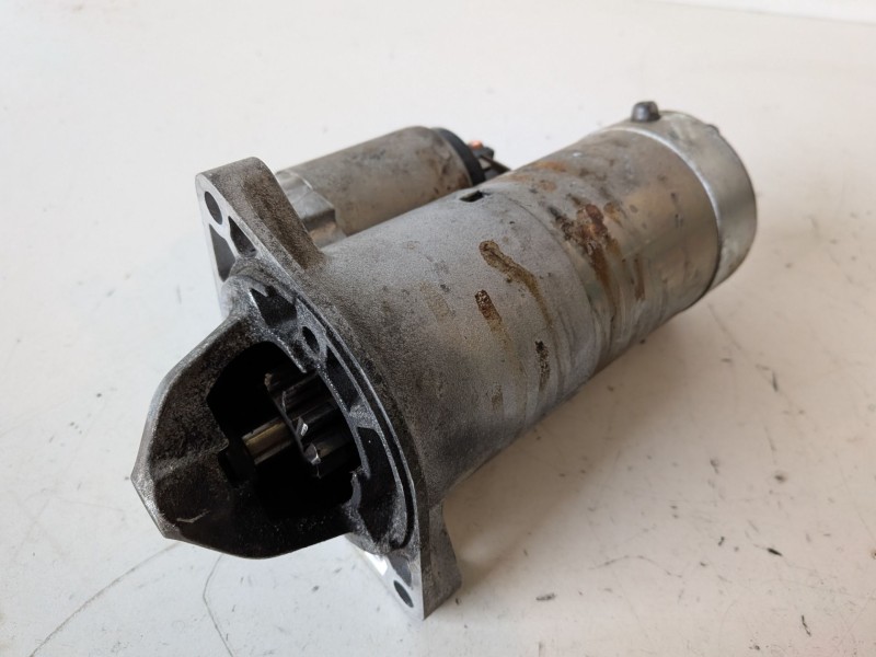 Recambio de motor arranque para opel zafira b z19dt referencia OEM IAM 55353857  