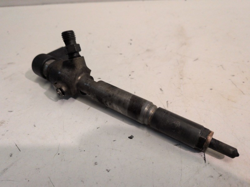 Recambio de inyector para renault megane ii grandtour k9k732 referencia OEM IAM H8200294788  